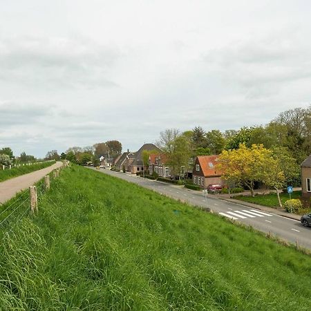 Private Characteristic Farmhouse Near The Lake Andijk Eksteriør billede